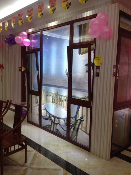 “携手同行，共创辉煌” 热烈庆祝赫章富轩专卖店隆重开业