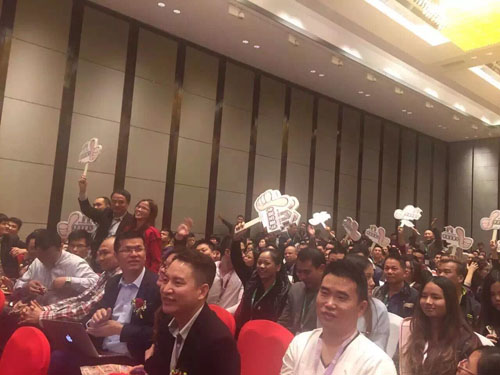 【喜报】佛山赛区十大牛商路演决赛开始??！富轩李昌安“考取”了高分......