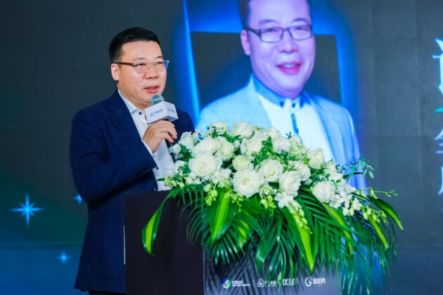 全国工商联家具装饰业商会副会长、月星家居新零售连锁集团总裁许惊鸿